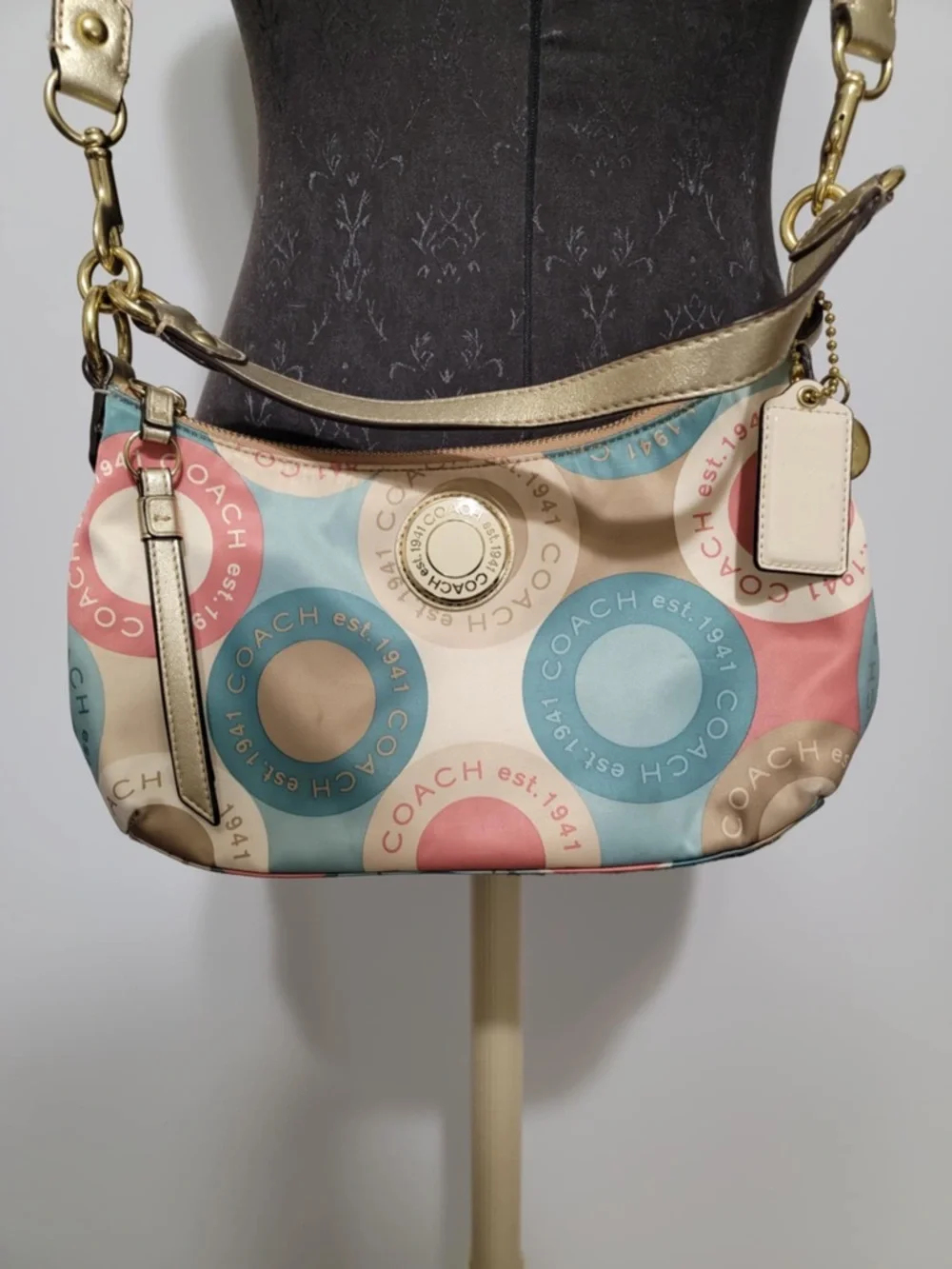 *READ* Coach Snaphead Demi Satin Shoulder Bag - Picture 3 of 14